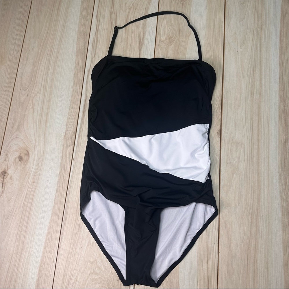 NWT Holipick Strapless Bandeau Black And White Size XL Ruching Swimsuit Ruching